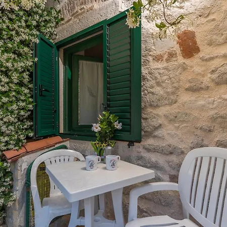 Appartamenti Silvio Funtana Exterior photo